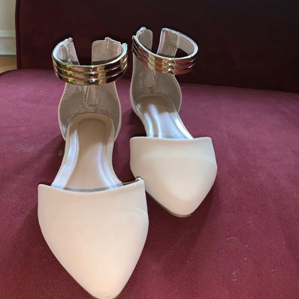 nude flats with beautiful gold wrap around ankle